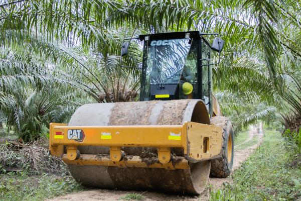 Rodillo Compactador CAT CS548